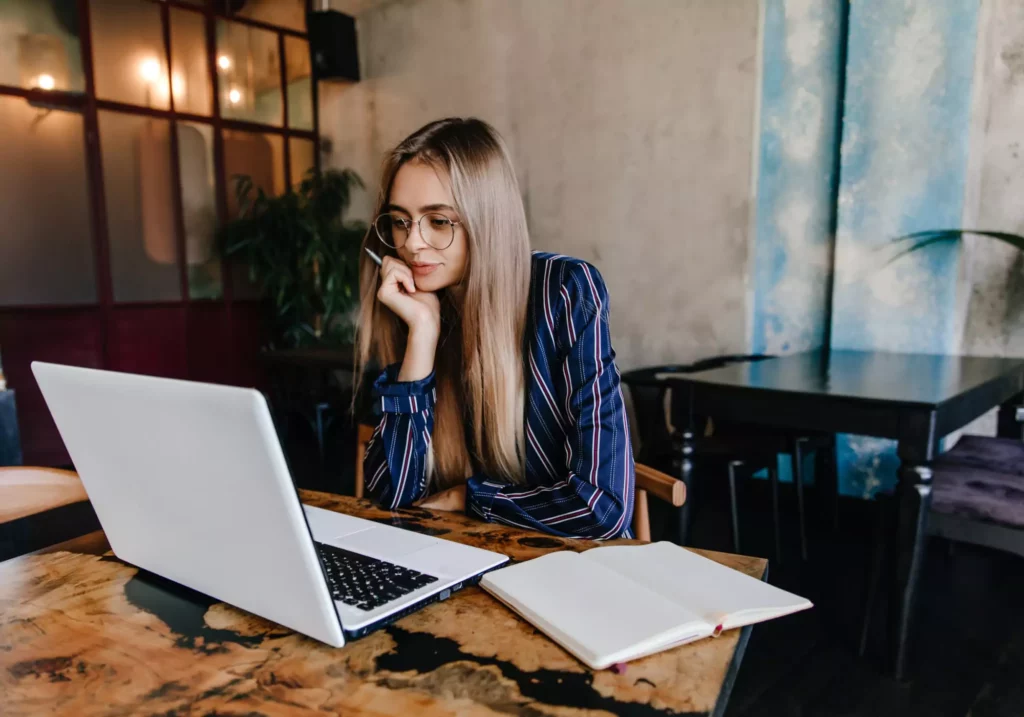 KOL養成 × AI課程：快速突破千人追蹤的漲粉3大秘訣！